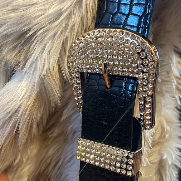🔥 Faux 🐊 Croc Rhinestone 🤠 belt’s ✨ 💎 - Picture 4 of 6